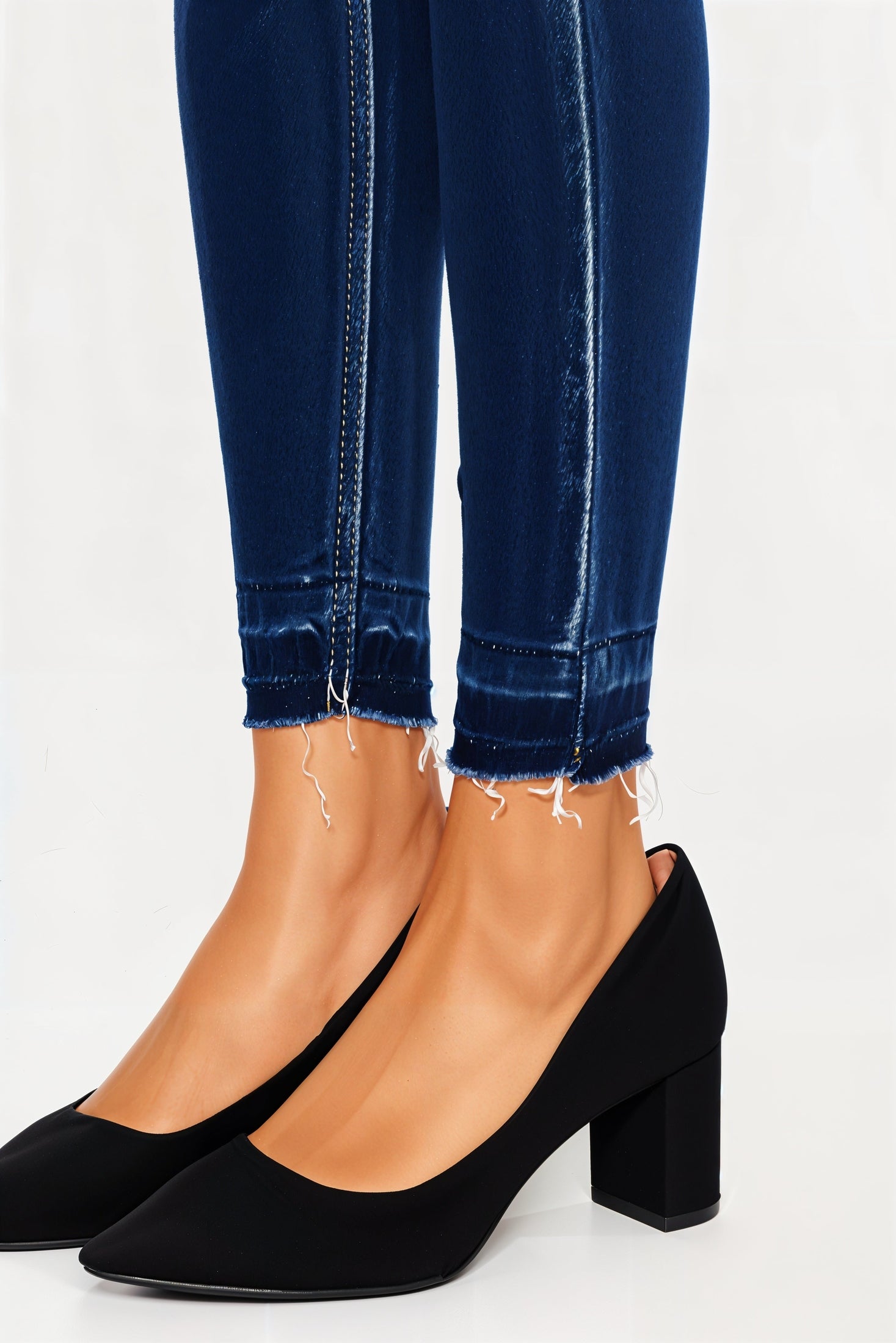 Contour Luxe Skinny Jeans front view