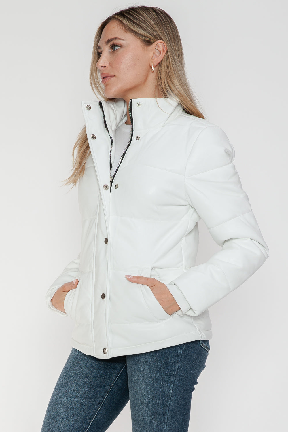 White Velours Éclat Jacket with funnel neck, side view