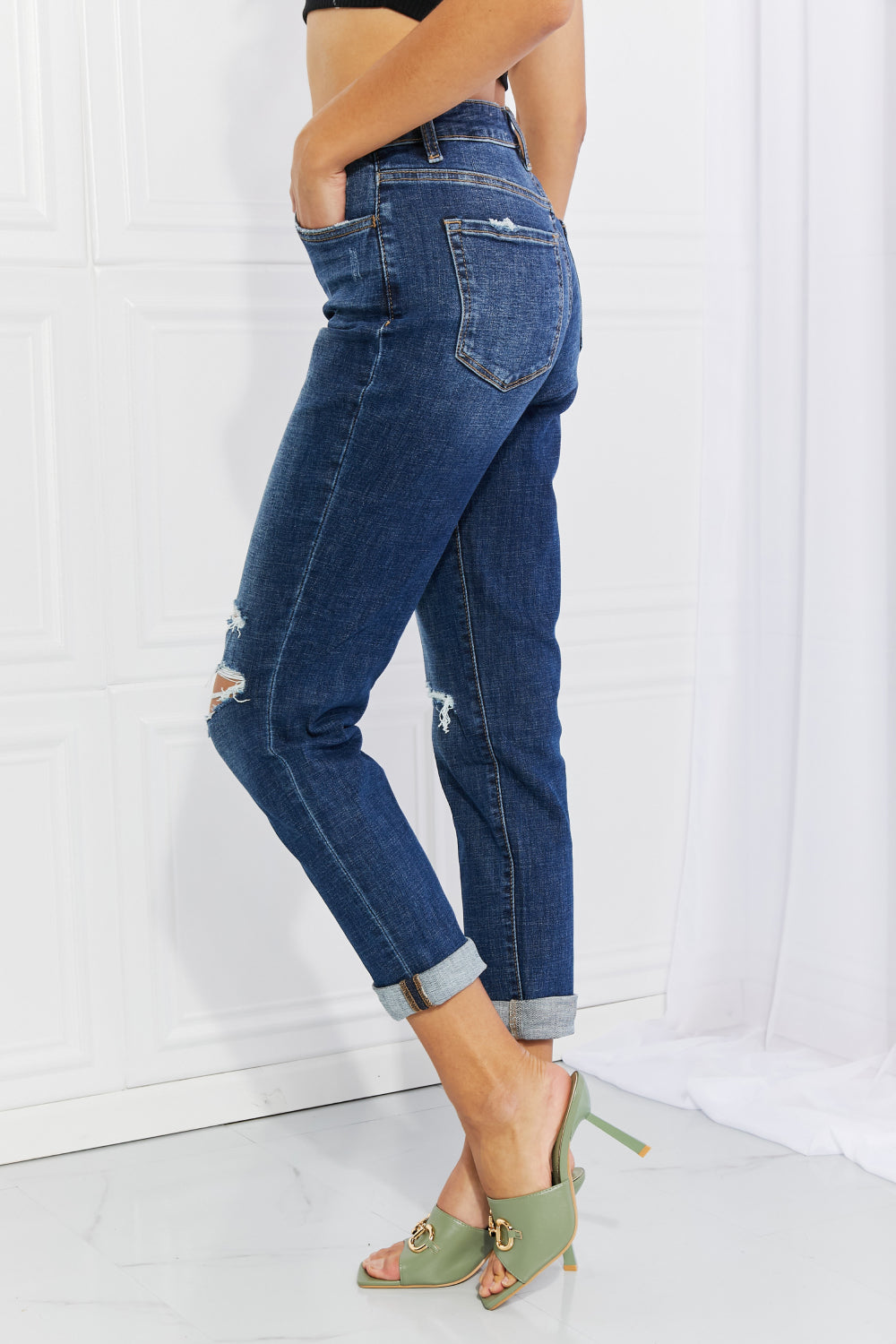 VERVET Full Size Distressed Cropped Jeans with Pockets | - CHANELIA
