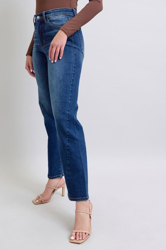 Close-up side view of CHANELIA Elegance Straight Jeans