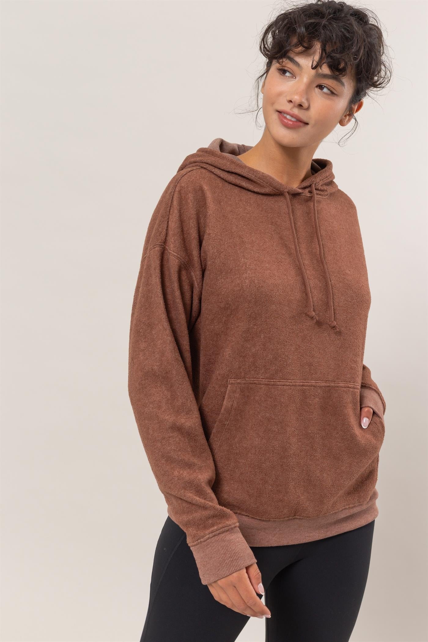 Château Brume Hoodie in chestnut, relaxed fit