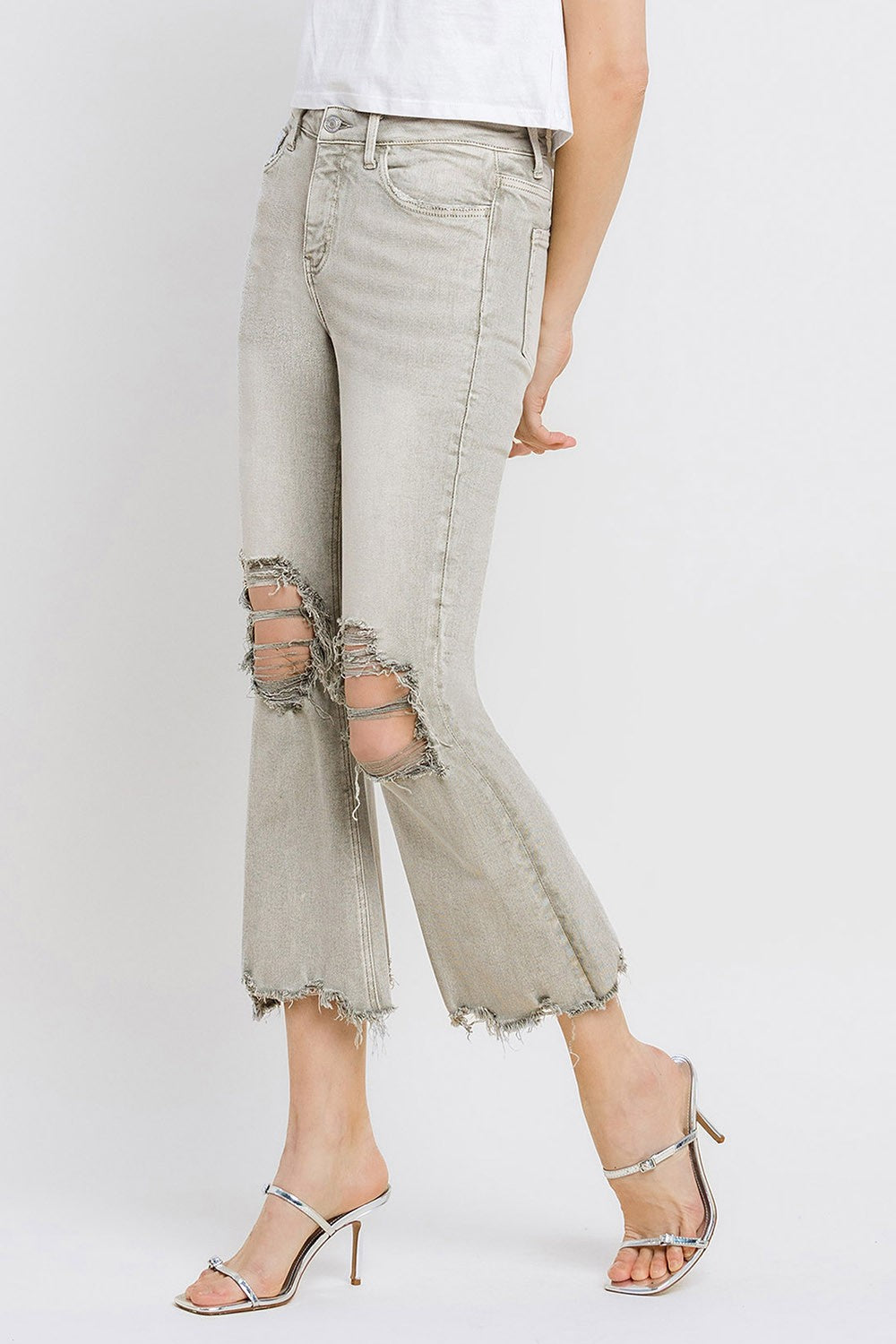 Distressed Raw Hem Cropped Flare Jeans | Jeans - CHANELIA