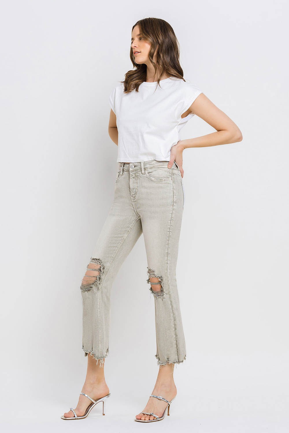 Distressed Raw Hem Cropped Flare Jeans | Jeans - CHANELIA