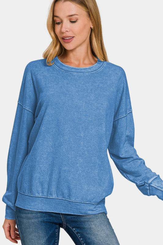 Side view of Sapphire Élan Pullover, blue washed cotton sweatshirt.