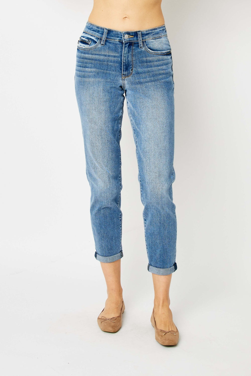 Cuffed Hem Slim Jeans | Jeans - CHANELIA