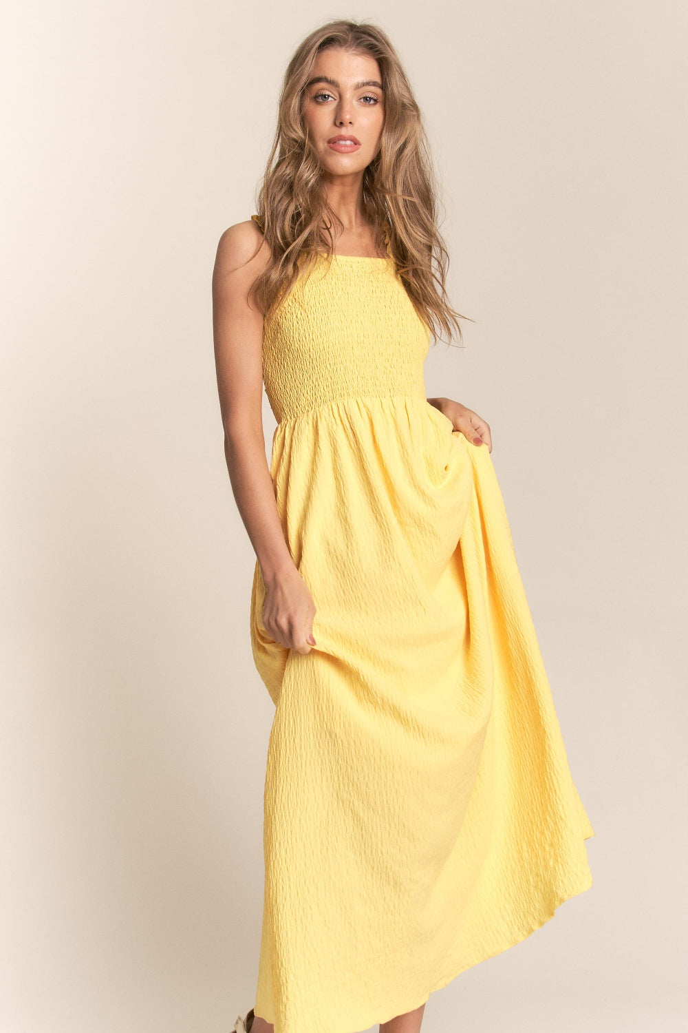 Texture Crisscross Back Tie Smocked Maxi Dress | Dress - CHANELIA