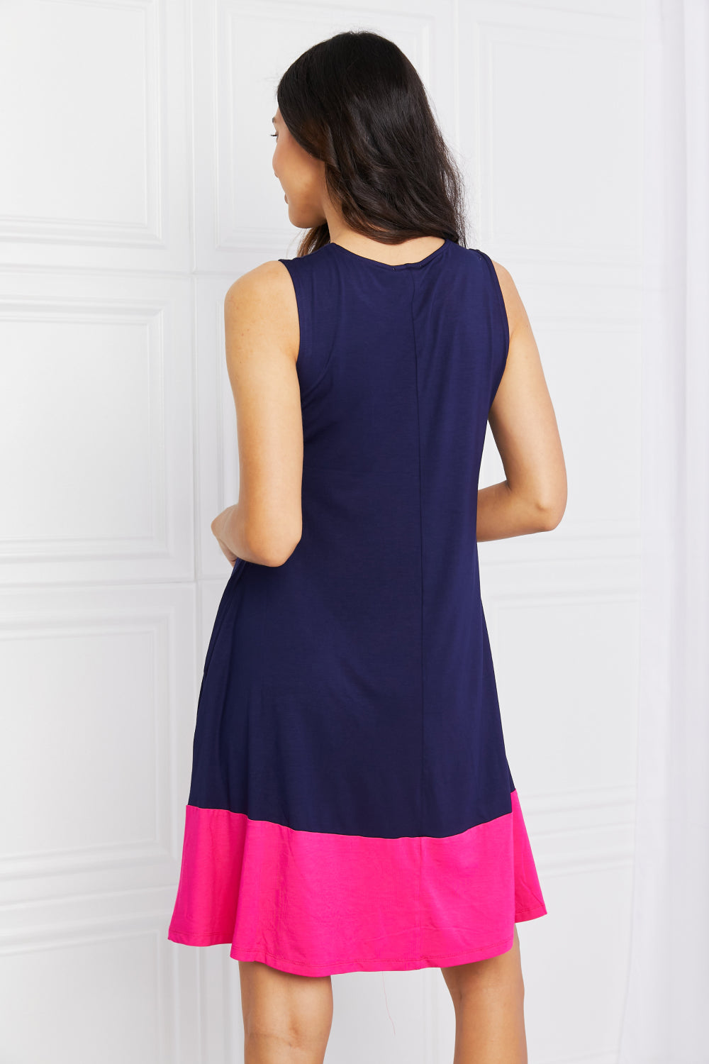 Yelete Full Size Two-Tone Sleeveless Mini Dress with Pockets | Dresses - CHANELIA